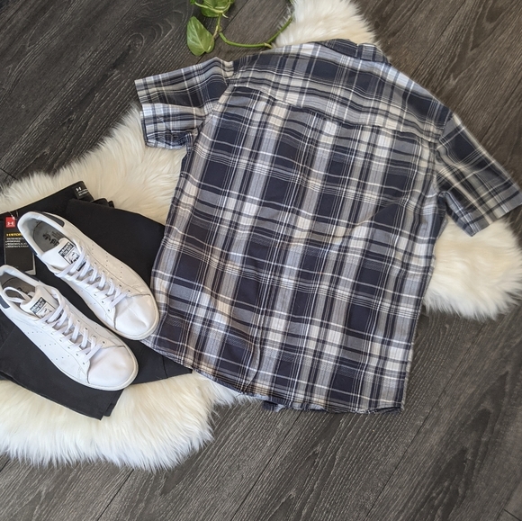 👕ECKŌ UNLTD - Utility Button Down - Picture 2 of 9